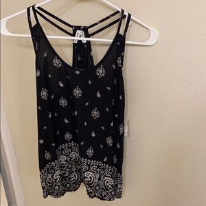 Tank top black & white with designs MUDD size XS